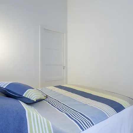 Like - Le Parc Apartment